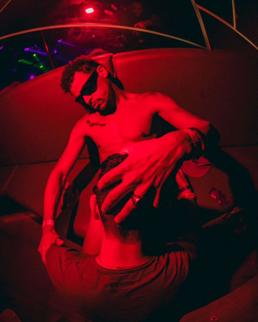 Red (2)